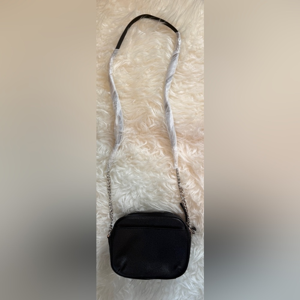 Armani Exchange Black Crossbody Bag with Silver Chain - Picture 2 of 6
